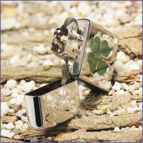 Зажигалка 250 Zippo Four Leaf Clover Thumbprint 24699