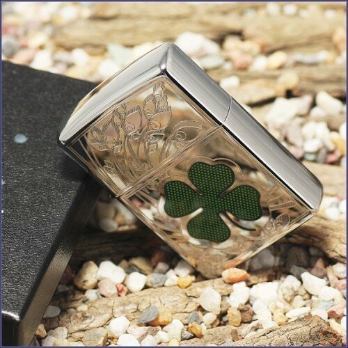 Зажигалка 250 Zippo Four Leaf Clover Thumbprint 24699