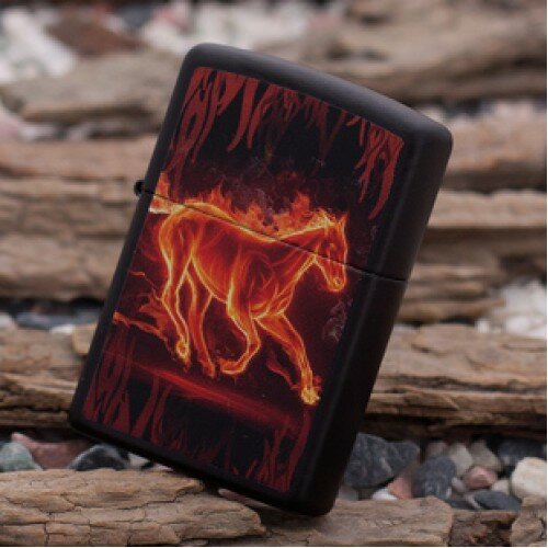 Зажигалка 218 Zippo Flaming Horse 28304