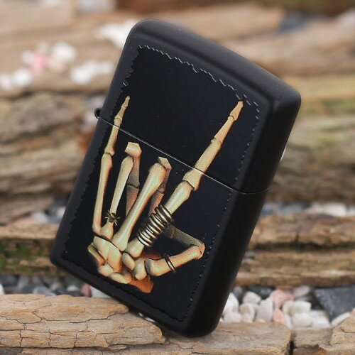 Зажигалка 218 Zippo Heavy Metal Salute 28438