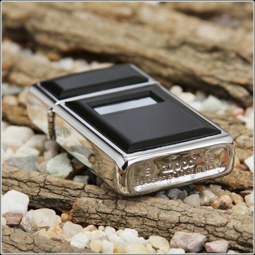 Зажигалка Zippo Ultralite Black 1655