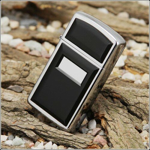Зажигалка Zippo Ultralite Black 1655