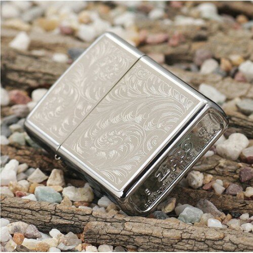 Зажигалка 150 Zippo English Scroll 24439